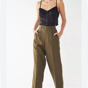 EXCELLENT CONDITION WOMEN’S VINTAGE SIZE 10 PLEATED HI-RISE WOOL PANTS